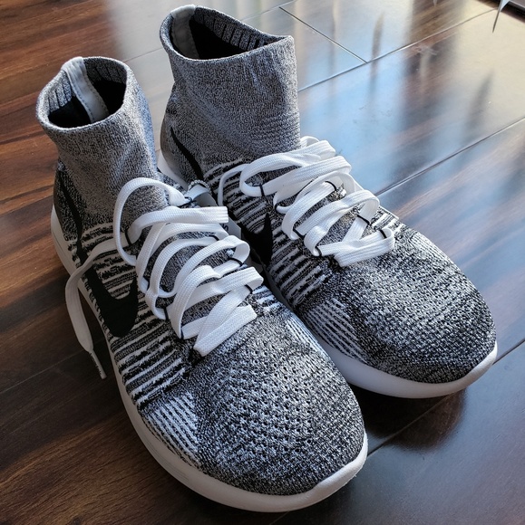 Nike LunarEpic Flyknit Oreo 818676-101 Running - Picture 3 of 6